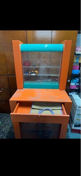 ขายด่วน ตู้โชว์บุหรี่ ทำสีใหม่มีล้อเข็นได้ ราคา2,000บาท รูปที่ 7