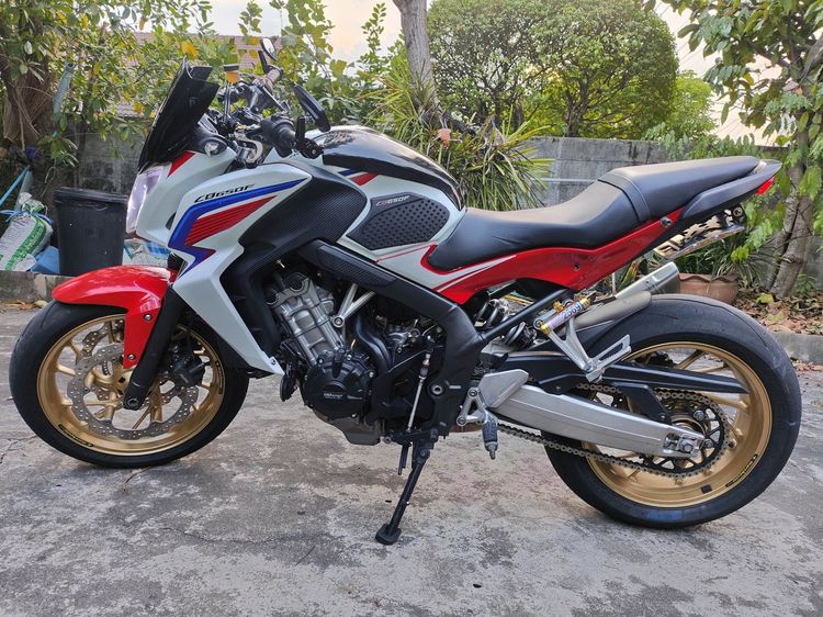 CB650F รูปที่ 3