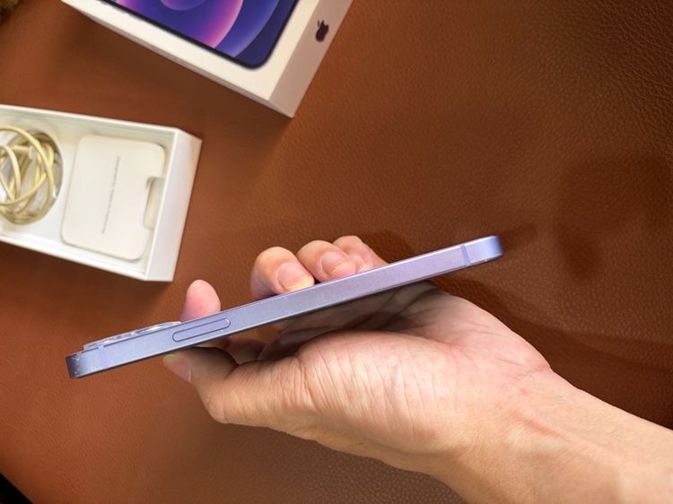 iPhone 12 รูปที่ 2