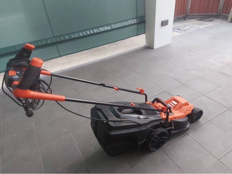 รถตัดหญ้าไฟฟ้าใบมีด 34cm สภาพดี ใช้งานน้อยมาก รูปที่ 9