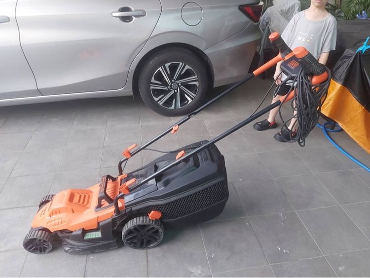 รถตัดหญ้าไฟฟ้าใบมีด 34cm สภาพดี ใช้งานน้อยมาก รูปที่ 4