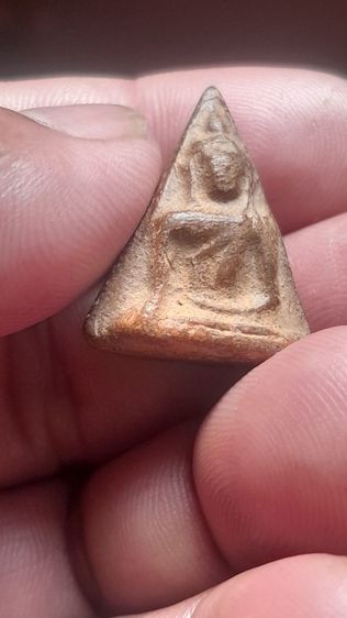 พระนางพญาสังฆาฎิ รูปที่ 3