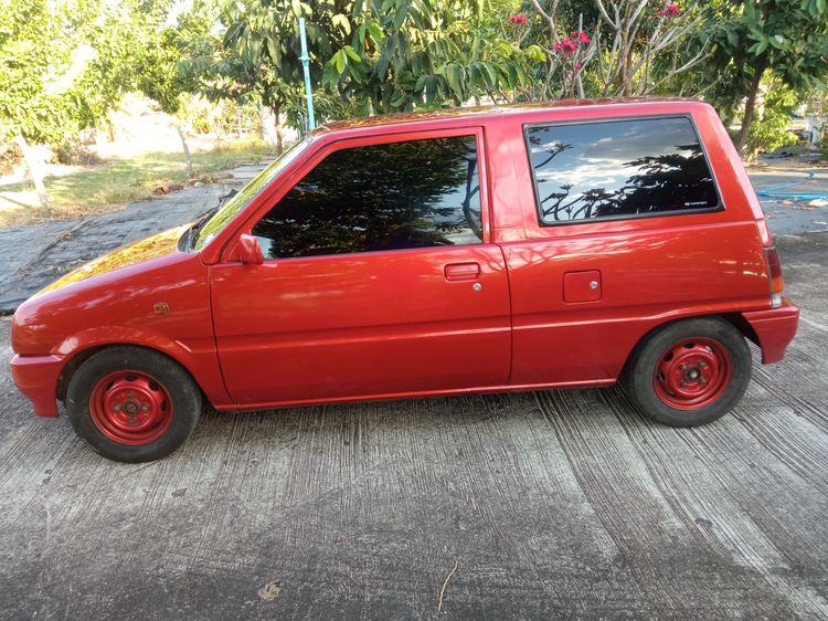 รถ Daihatsu Mira 850 สี ส้ม