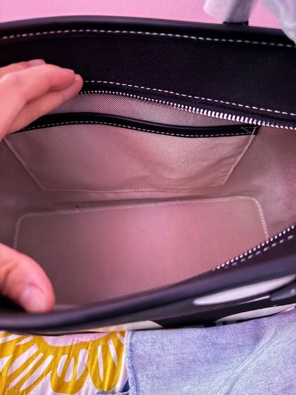 ขายกระเป๋าRally  Tote รูปที่ 4