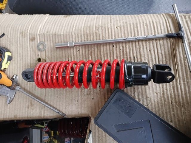 โช็คอัพหลังมอเตอร์ไซค์ รูปที่ 4