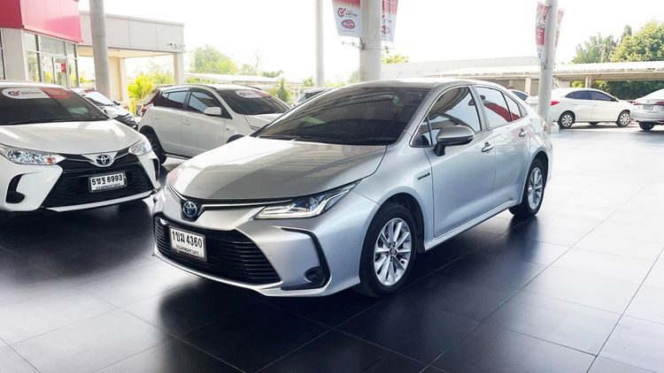Toyota Altis 2020 1.8 Hybrid Mid Sedan ไฮบริด ไม่ติดแก๊ส เกียร์อัตโนมัติ เทา รูปที่ 2