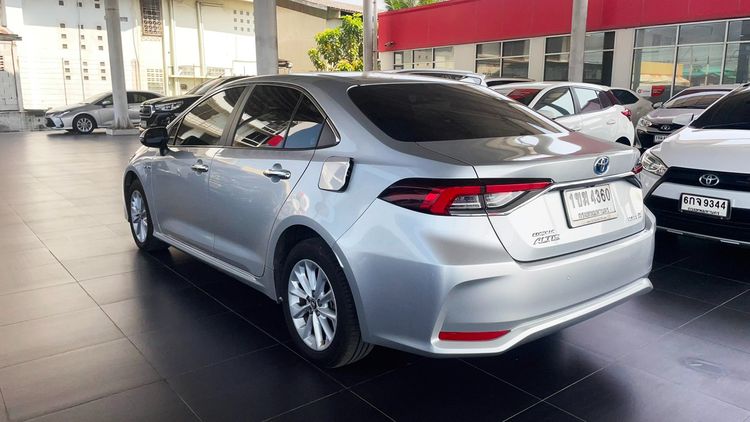 Toyota Altis 2020 1.8 Hybrid Mid Sedan ไฮบริด ไม่ติดแก๊ส เกียร์อัตโนมัติ เทา รูปที่ 4