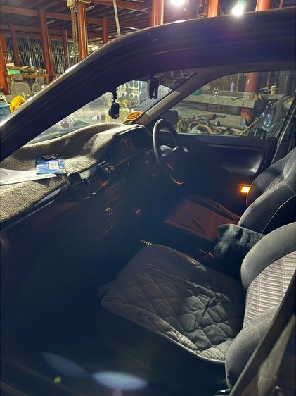 Mazda 323 1994 1.6 SGLX Sedan เบนซิน ไม่ติดแก๊ส เกียร์อัตโนมัติ เทา รูปที่ 3