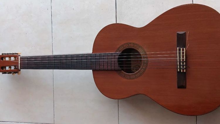 กีต้าโป่งValencai รูปที่ 8