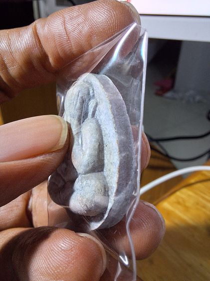 พระปิดตาจัมโบ้ 2 เนื้อใบลาน แช่น้ำมนต์ หลวงปู่โต๊ะ วัดประดู่ฉิมพลี 2521 รูปที่ 2