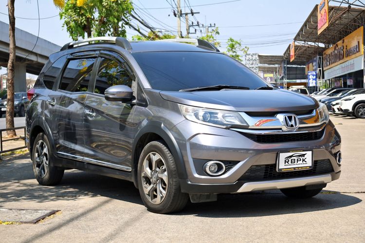 Honda BR-V 2019 1.5 SV Sedan ไฮบริด ไม่ติดแก๊ส เกียร์อัตโนมัติ เทา รูปที่ 4