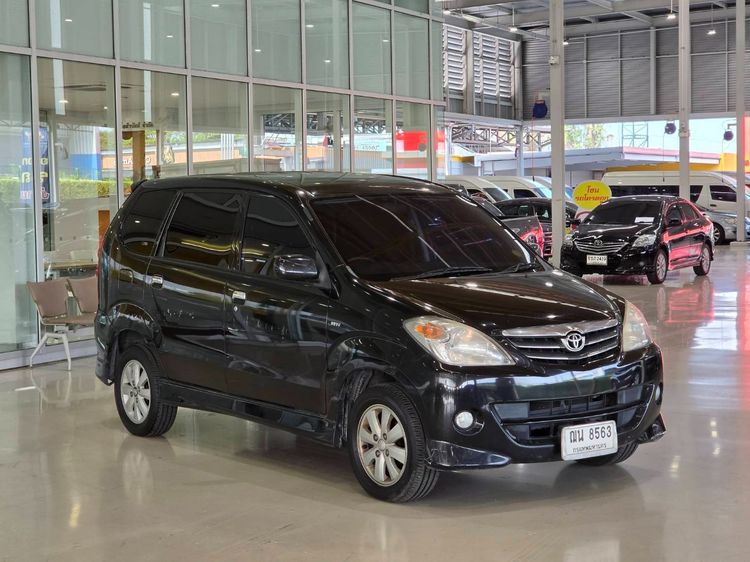 รถ Toyota Avanza 1.5 S สี ดำ