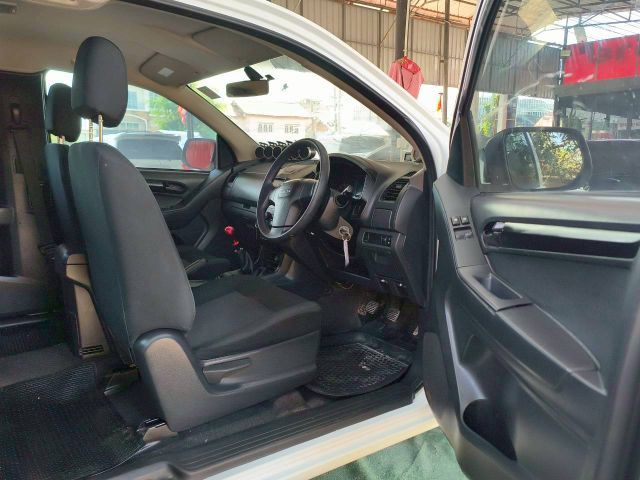 รถ Isuzu D-MAX 1.9 S สี หลากสี