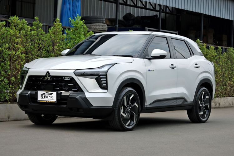 รถ Mitsubishi รุ่นอื่นๆ รุ่นย่อยอื่นๆ สี ขาว