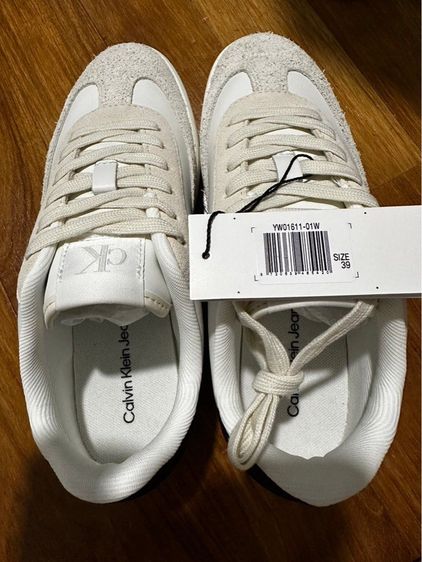 อื่นๆ รองเท้าผ้าใบ หนังแท้ UK 6 | EU 39 1/3 | US 7.5 อื่นๆ รองเท้า Calvin Klein Jeans ของแท้  สินค้าใหม่ มือหนึ่ง ไม่เคยใส่ใช้งาน รองเท้า Sneakers แบบ Low-Top (Low Cupsole Trainers)