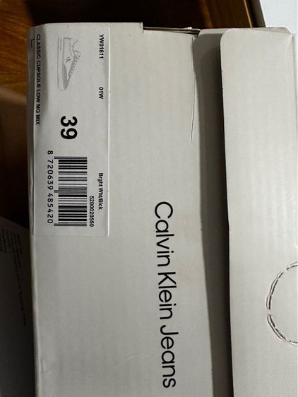 รองเท้า Calvin Klein Jeans ของแท้  สินค้าใหม่ มือหนึ่ง ไม่เคยใส่ใช้งาน รองเท้า Sneakers แบบ Low-Top (Low Cupsole Trainers) รูปที่ 5