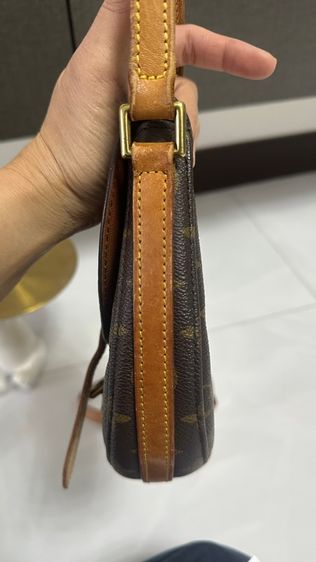 Louis Vuitton Chantilly PM canvas Monogram  รูปที่ 9