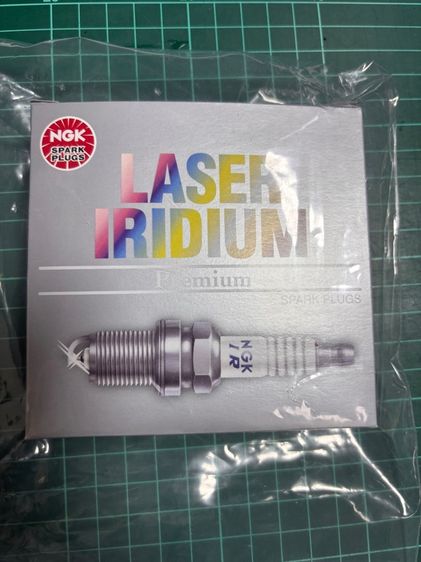 หัวเทียน NGK ILZKAR8H8S รูปที่ 3