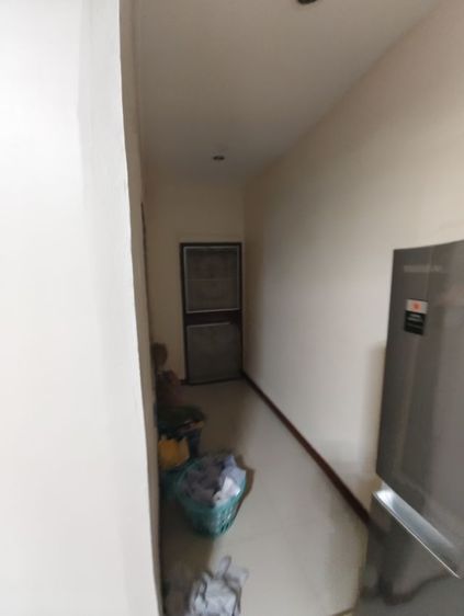 ขายบ้านจัดสรรหมู่บ้านสหชัยข้างวัดป่ายุบ
เนื้อที่44ตารางวา2ห้องนอน 1ห้อง จอดรถยนต์ได้1คัน ทำเลใกล้เซเว่นหลายที่ในซอยบ่อนไก่  ตลาดสหชัย เดินทางไปไหนมาไกนสดวกสบาย ขายในราคาเป็นกันเอง1,650,000ราคาต่อรองได้คับ