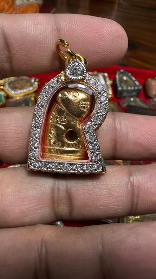 ปล่อยพระค่ะ