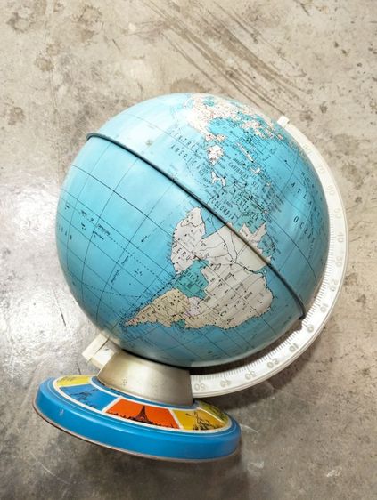 ลูกโลก สังกะสี งาน USA