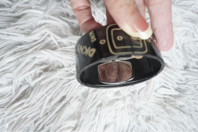 นาฬิกาข้อมือ ยี่ห้อ DKNY แบบกำไร ของแท้ รูปที่ 2