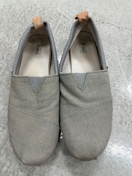 รองเท้าผ้าใบมือสองสภาพใหม่ขายถูก รูปที่ 5