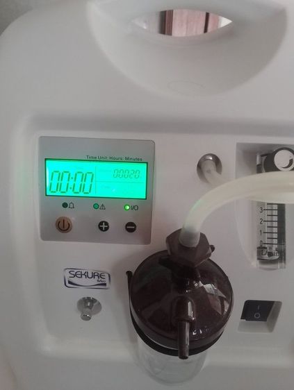 เครื่องผลิตออกซิเจน ขนาด 5 ลิตร ยี่ห้อ Ksoc-5N ใบรับประกันยังไม่หมดอายุ ใช้งาน 2-3 ครั้ง รูปที่ 2