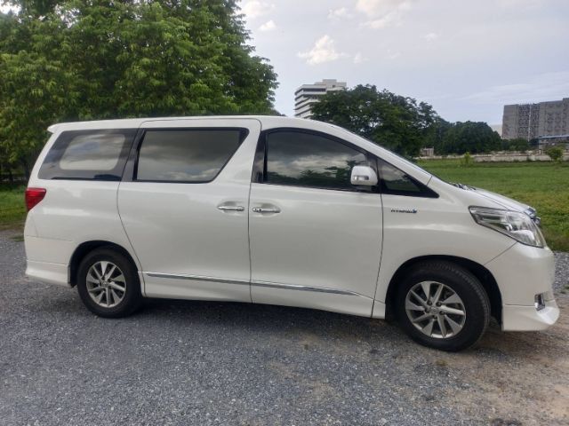 Toyota Alphard 2013 2.4 V Van เบนซิน ไม่ติดแก๊ส เกียร์อัตโนมัติ ขาว รูปที่ 3