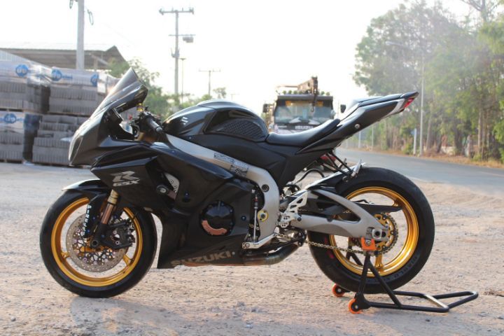 Suzuki GSX r1000 2013 GSXR1000r