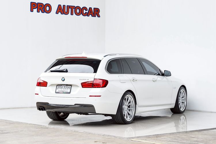 BMW Series 5 2011 520d Sedan ดีเซล ไม่ติดแก๊ส เกียร์อัตโนมัติ ขาว รูปที่ 3