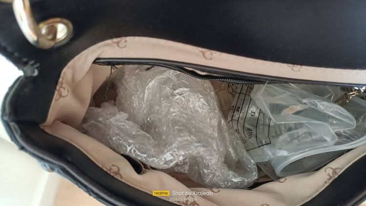 Guess bag รูปที่ 5