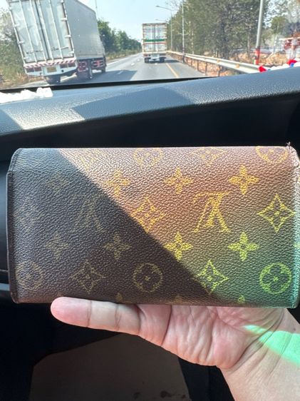 กระเป๋าหลุยแท้  รูปที่ 2