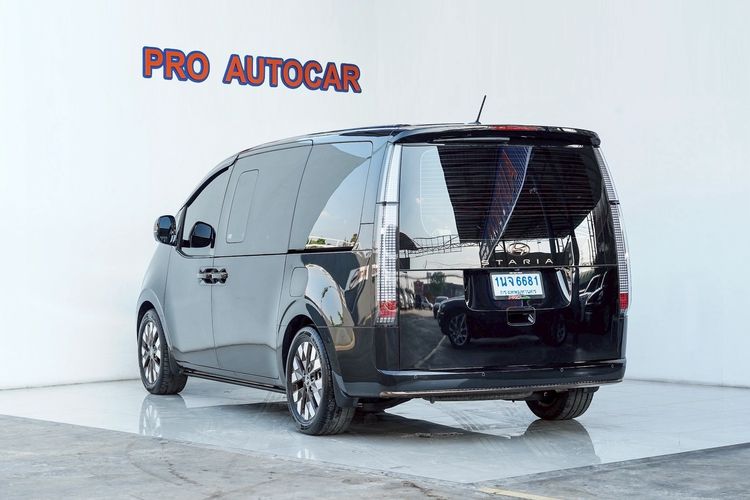 Hyundai Staria 2023 PREMIUM 2.2 Utility-car ดีเซล ไม่ติดแก๊ส เกียร์อัตโนมัติ ดำ รูปที่ 4
