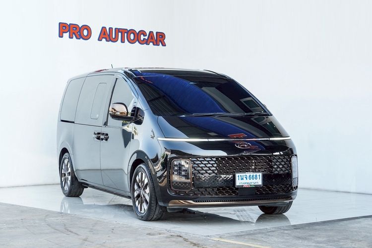 Hyundai Staria 2023 PREMIUM 2.2 Utility-car ดีเซล ไม่ติดแก๊ส เกียร์อัตโนมัติ ดำ รูปที่ 2