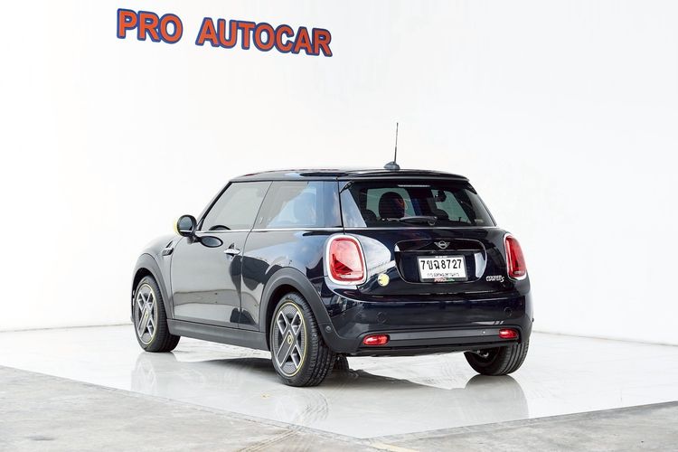 Mini Hatch Cooper 2022 SE Sedan ไฟฟ้า ไม่ติดแก๊ส เกียร์อัตโนมัติ ดำ รูปที่ 4