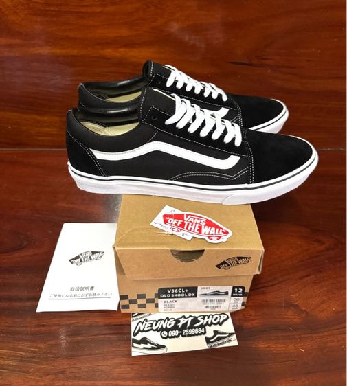 Vans old skool JP 🇯🇵 black white มือ 2  Size 46 Eur 30 Cm 12 US  พร้อมกล่อง ราคา 1,180 ฿  รวมส่ง รูปที่ 2