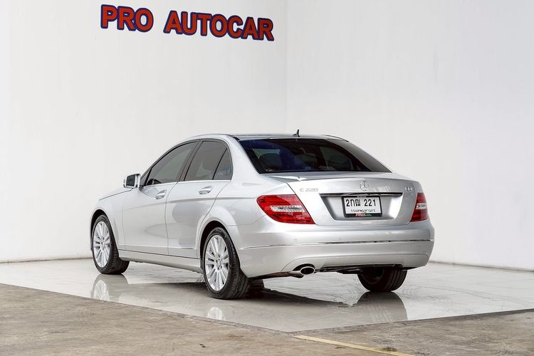 Mercedes-Benz C-Class 2013 C220 CDI Sedan ดีเซล ไม่ติดแก๊ส เกียร์อัตโนมัติ บรอนซ์เงิน รูปที่ 4