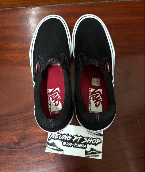Vans Slip on pro black white มือ 2  Size 43 Eur 28 Cm 10 US ไม่มีกล่อง ราคา 1,060 ฿  รวมส่ง รูปที่ 6