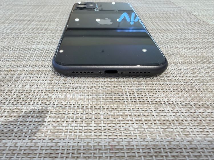 iPhone 11 สีดำ 128 เครื่องเดิมๆ รูปที่ 2