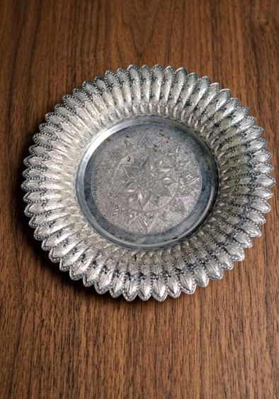 ถาดสีเงินไม่ทราบเนื้อกว้าง14นิ้ว