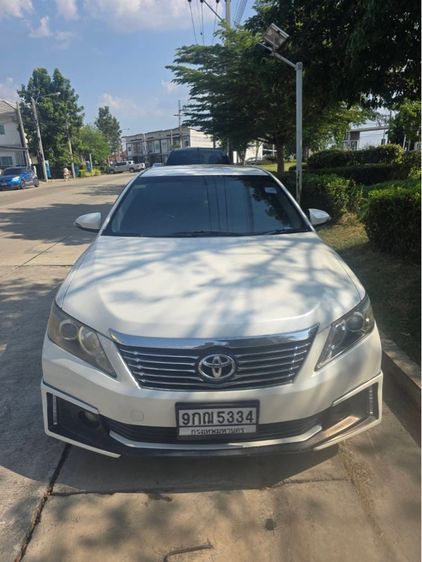 รถ Toyota Camry 2.0 G Extremo สี ขาว