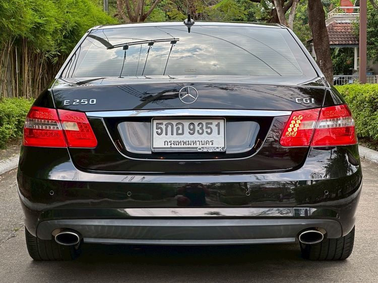 Mercedes-Benz E-Class 2011 E250 CGI AMG Sedan เบนซิน ไม่ติดแก๊ส เกียร์อัตโนมัติ ดำ รูปที่ 4