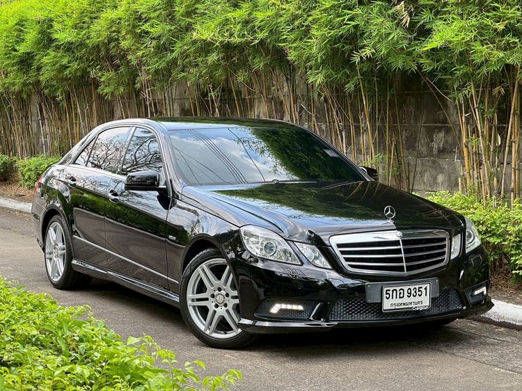 รถ Mercedes-Benz E-Class E250 CGI AMG สี ดำ