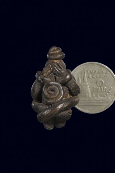 พระปิดตาเนื้อสำริด รูปที่ 4