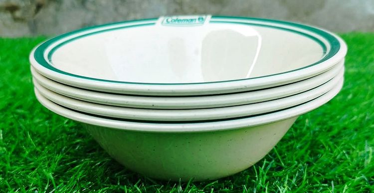 ชุดจาน ถ้วยชาม แคมป์ปิ้ง Coleman รุ่น Enamel Dinnerware  (ชุด จาน ชาม อีนาเมล) มีความทนทานและเหมาะสำหรับใช้งานกลางแจ้ง. รูปที่ 5
