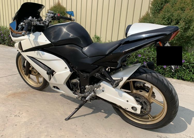 Ninja Kawasaki 250R  ปี 2009 รูปที่ 8