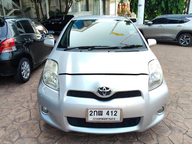 Toyota Yaris 2013 1.5 J Sedan เบนซิน ไม่ติดแก๊ส เกียร์อัตโนมัติ บรอนซ์เงิน รูปที่ 2