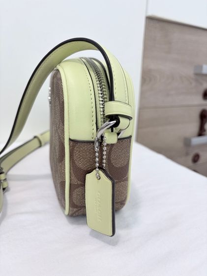COACH Mini Jamie Camera มือสองของแท้ รูปที่ 6