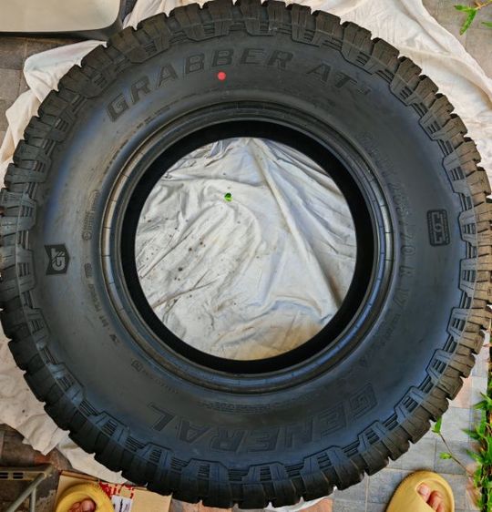 ยางใหม่ Continental​General​Grabber​AT3​ 285 70​R17 มี 2 เส้น เส้นละ 3500 บาทเท่านั้น รูปที่ 3